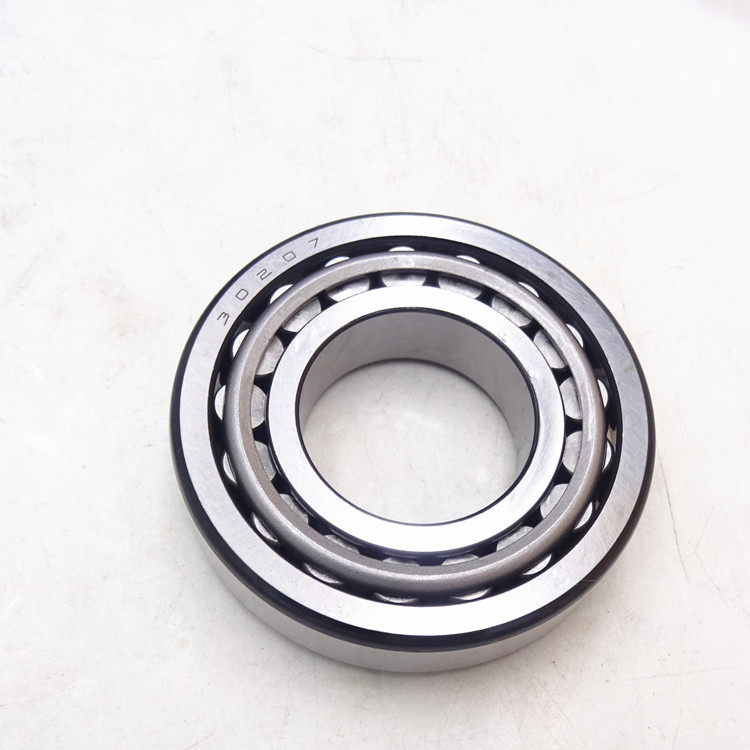 stock taper roller bearing 30207